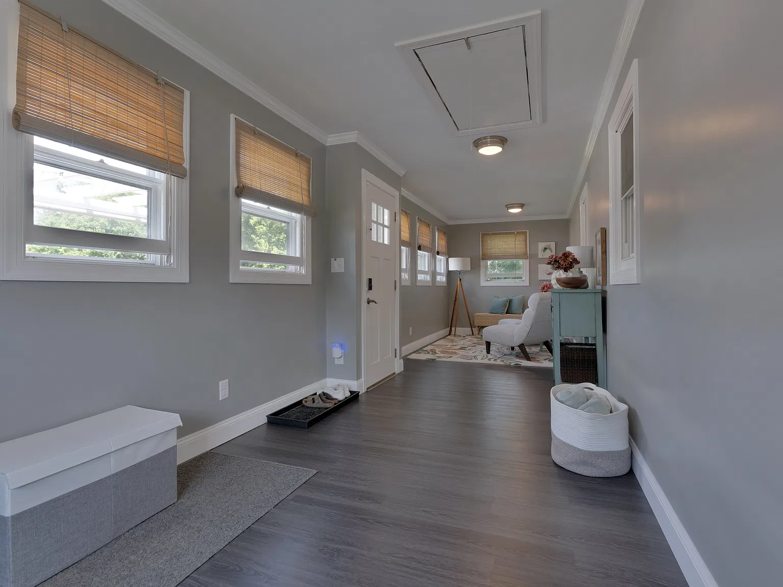 4 bed, 2088 sqft, $2,900 — Photo 4