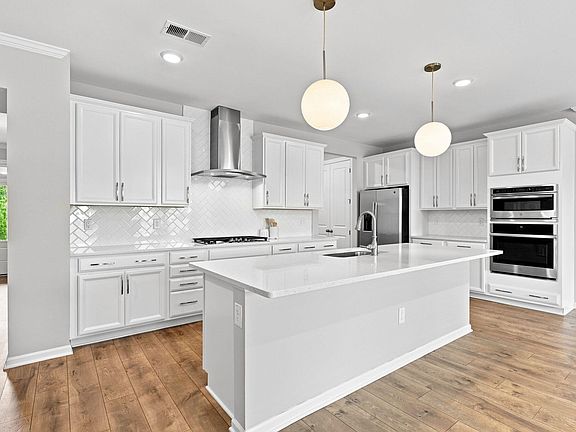 2nd image of 233 Luftee Ln