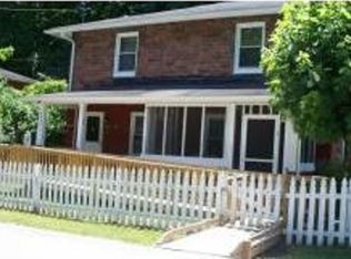 1714 Derby Rd, Appalachia, VA 24216