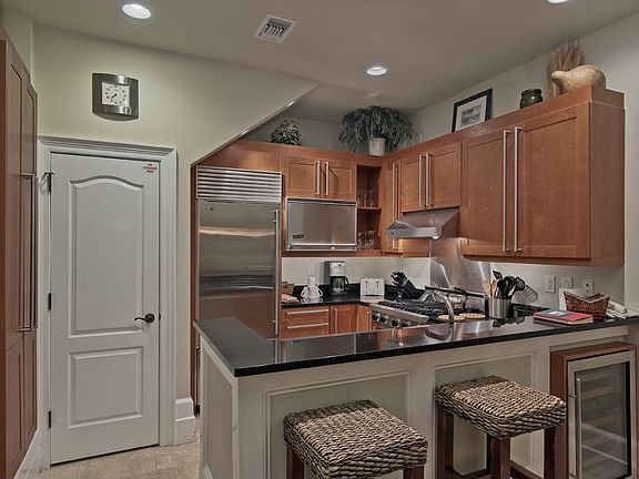Gourmet Kitchen