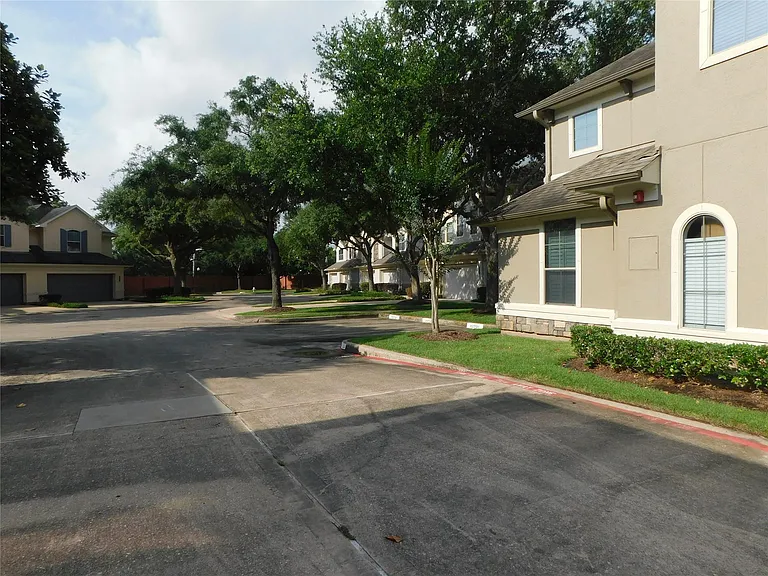 4333 Lake Run Dr — Photo 49