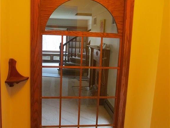 Entry Air-lock window