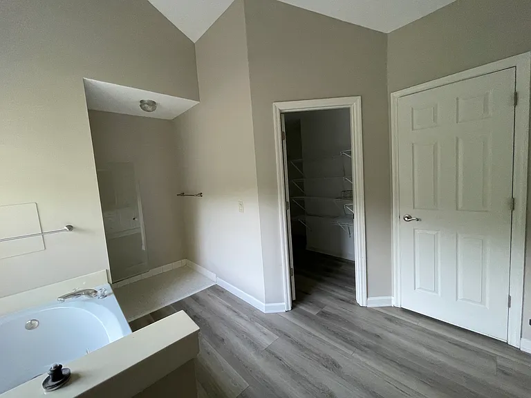 500 Willowbrook Run — Photo 15