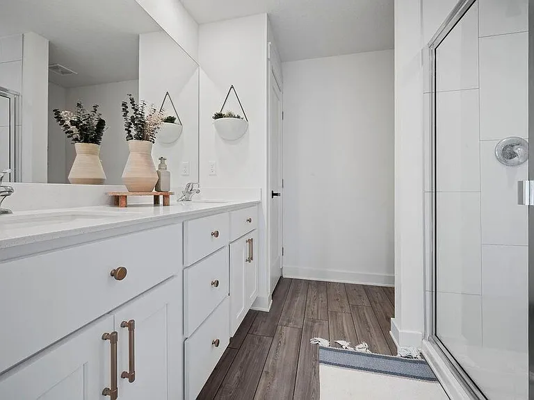 414 SW Dahled Ave — Photo 18