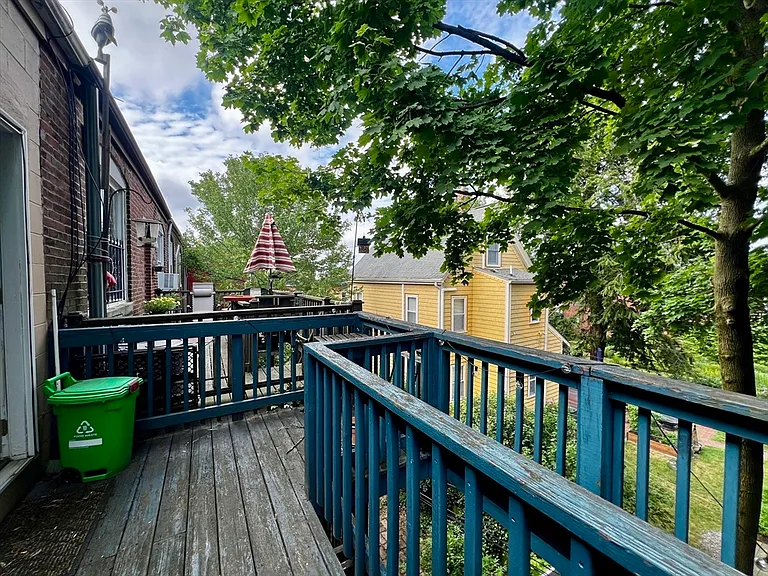 94 Florida St #3 — Photo 6