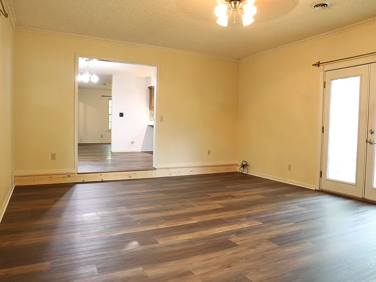 16280 Hardwood Ln — Photo 13
