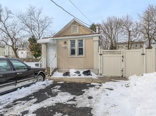 131 Stokes Ave, Ewing, NJ 08638