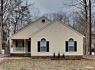 5908 Tall Pines Ct, Youngsville, NC 27596