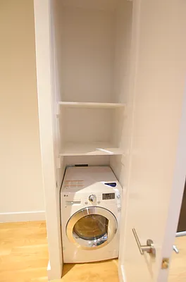 Rented by REAL New York | media 23