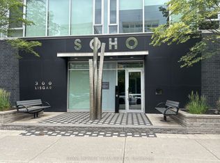 300 Lisgar St #806, Ottawa, ON K2P0E2