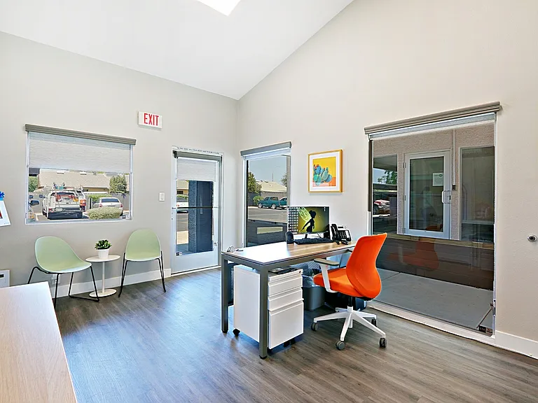 Summers Point Leasing Office