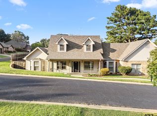 308 Canterbury Ct, Tyler, TX 75703