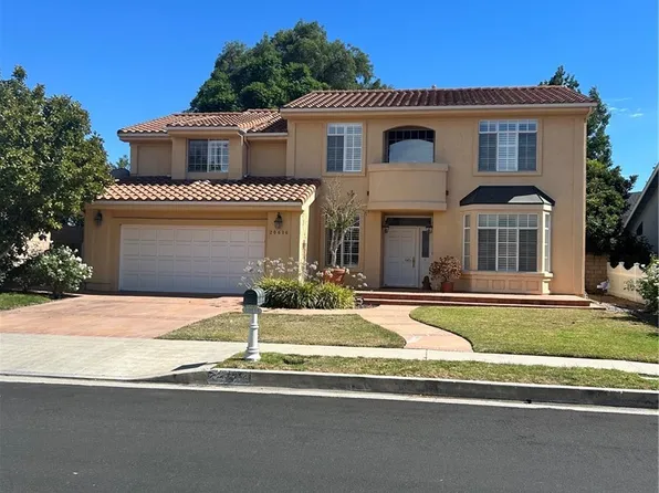 20616 Merridy St, Chatsworth, CA 91311