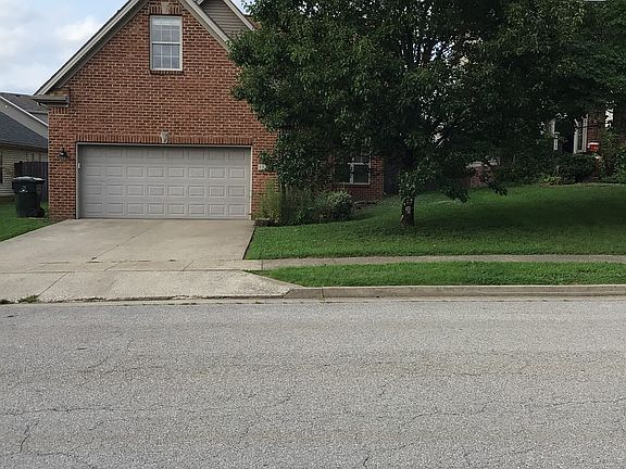 3rd image of 182 Pavilion Dr