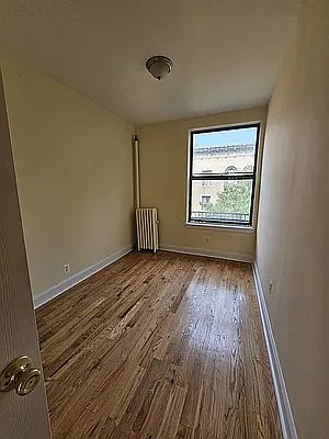 3rd image of 580 W 172nd St APT 5A