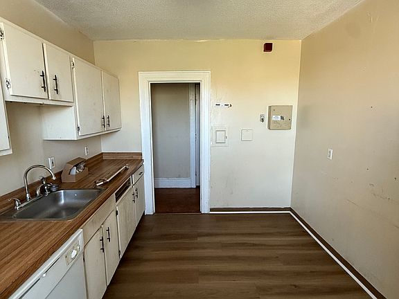 5th image of 36 Derby Ave #5-F