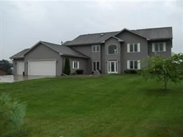 9716 E Six Corners Rd, Whitewater, WI 53190