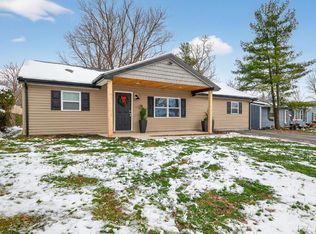 60 Orchard Cir, Blanchester, OH 45107