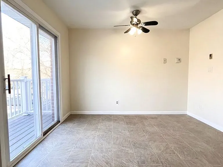 5 Wildwood Dr #12C — Photo 5