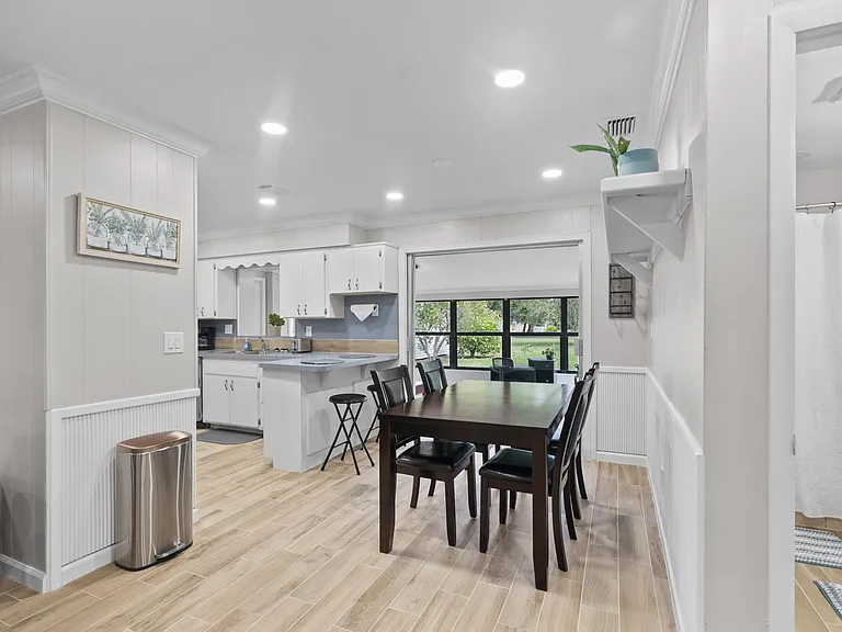 7806 Belmont Ave — Photo 15
