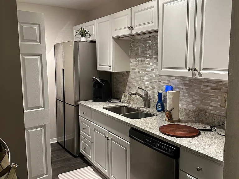 348 Sandpiper Dr #B — Photo 4
