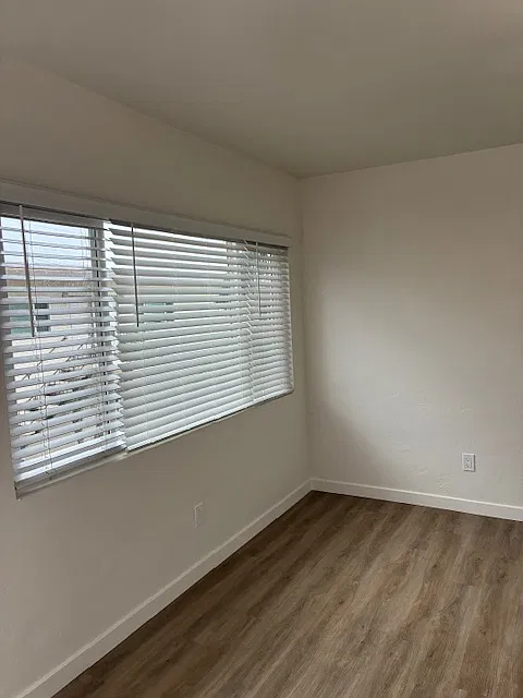Studio, 425 sqft, $2,795 — Photo 3