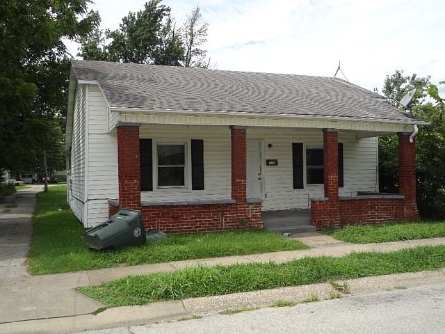 1st image of 312 Center St