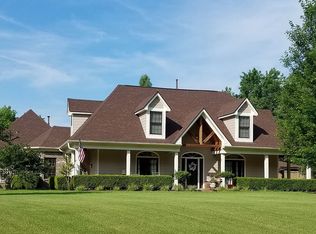 8571 Lee Oaks Cv, Memphis, TN 38133