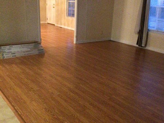 4th image of 202 Gates Rd