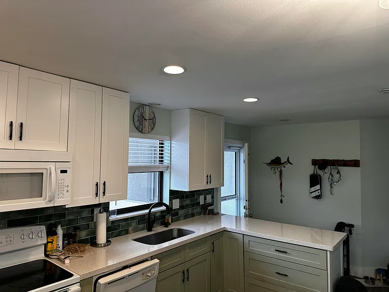 6142 SE Landing Way #16 — Photo 43
