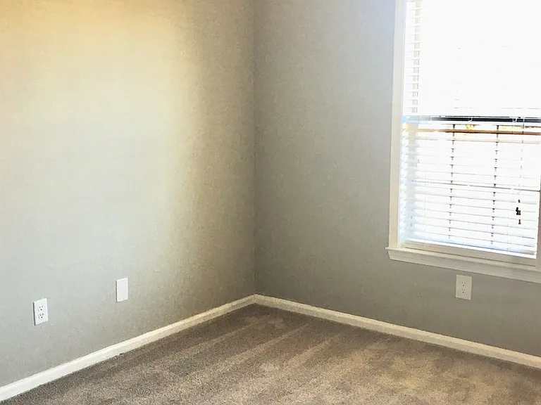 1222 Gailard Dr — Photo 33