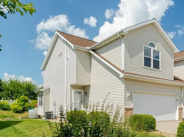 516 Wild Turkey Ln, Normal, IL 61761