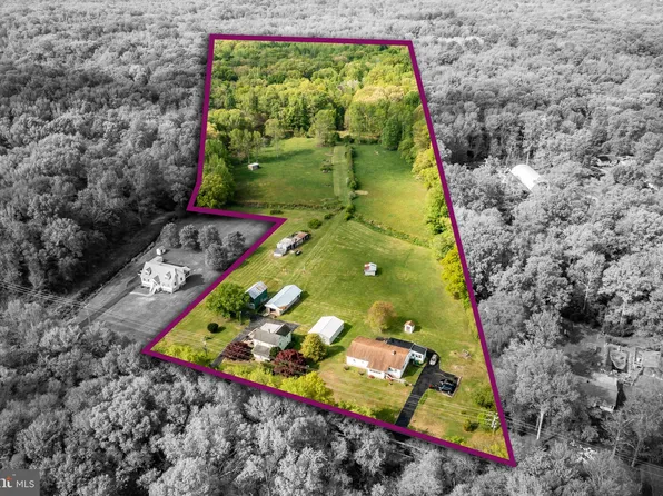 2956 Frazer Rd, Newark, DE 19702