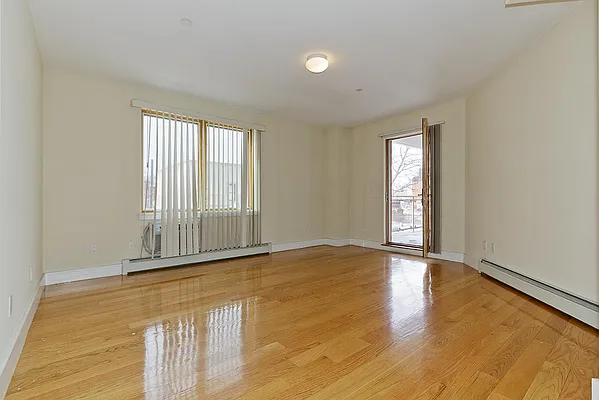 Sold by Fillmore | media 5