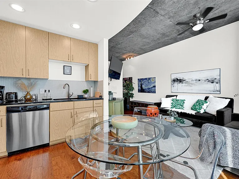5925 Almeda Rd #10806 — Photo 34