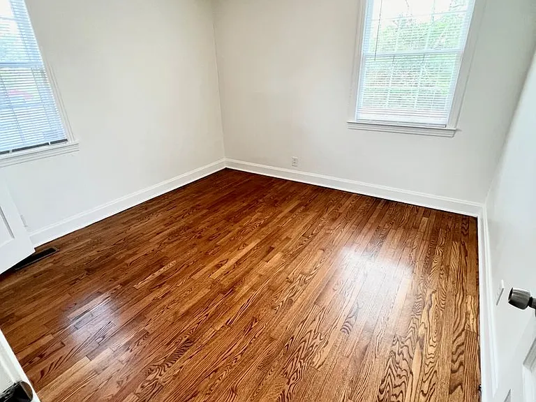 1123 Gibson Dr — Photo 12