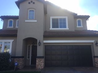2200 Misty Hollow Dr, Rocklin, CA 95765