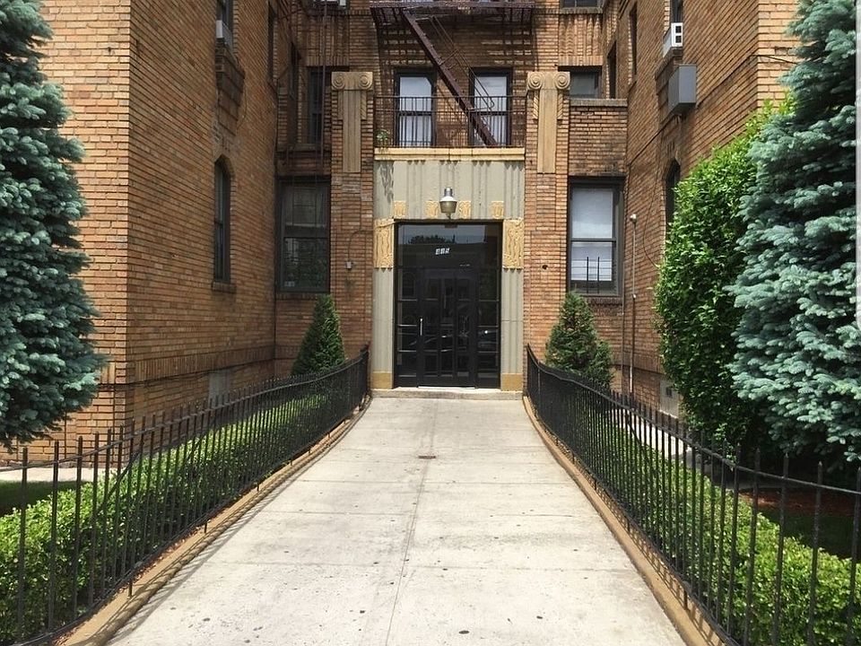 1st image of 415 Lefferts Ave APT D6
