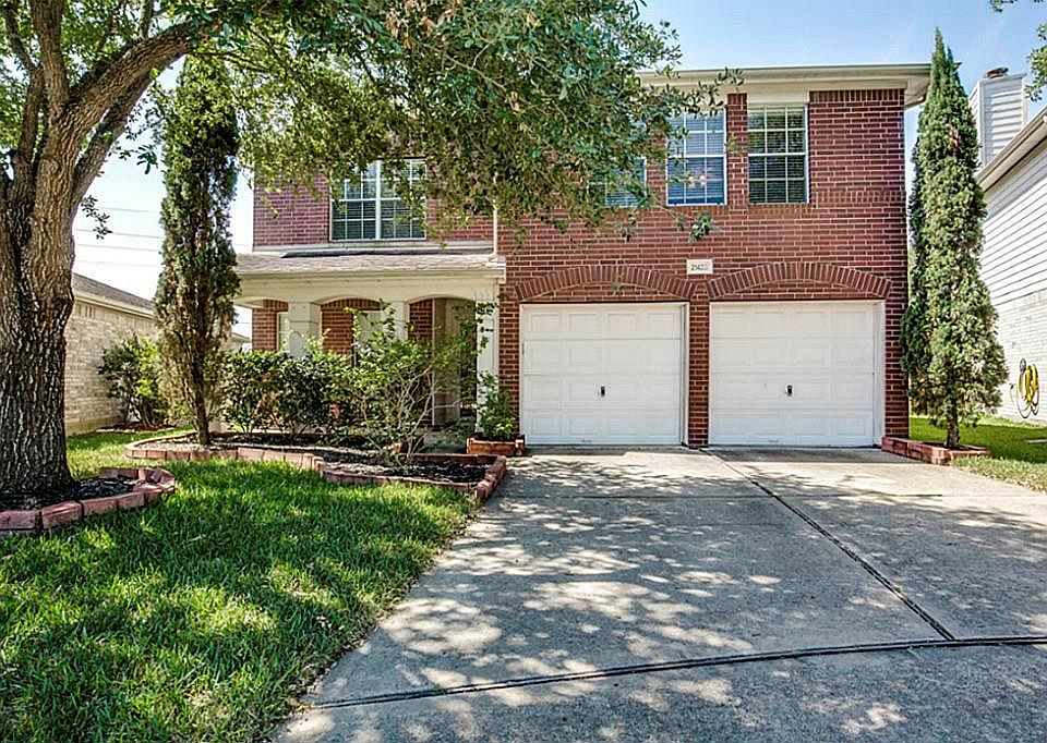 1st image of 21423 Somerset Park Ln