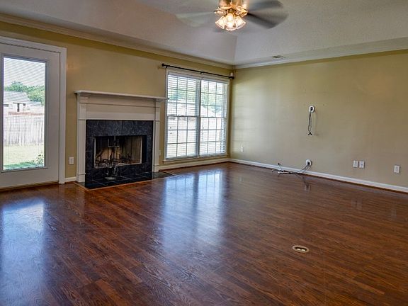 3rd image of 11113 Dexter Ave