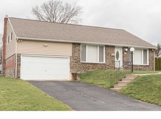 74 Cambridge Rd, Broomall, PA 19008