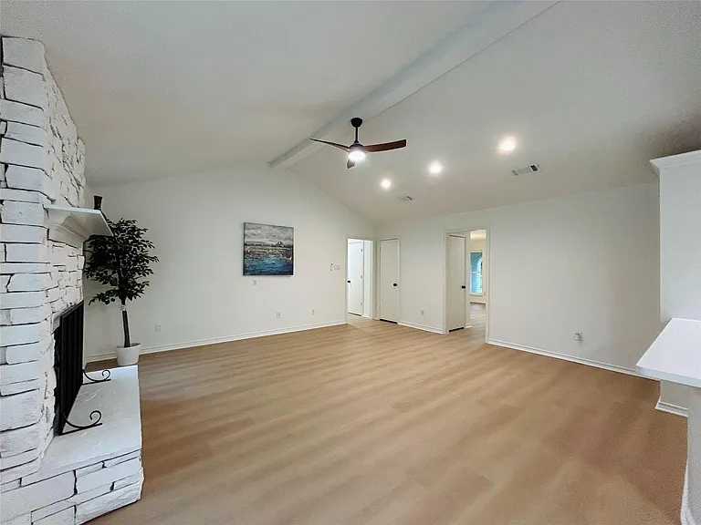12118 Dorrance Ln — Photo 10