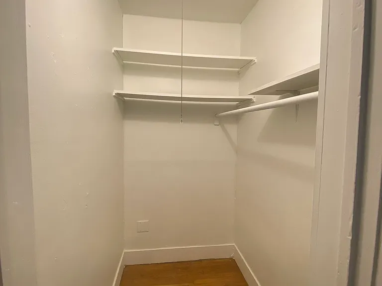 2714 Whitis Ave #A — Photo 33