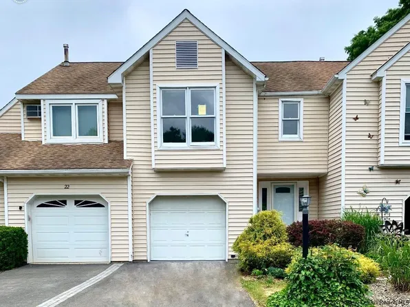 20 Red Maple Road, Saugerties, NY 12477