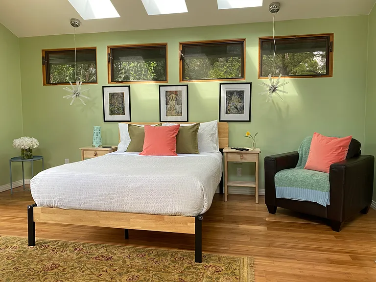 3203 Loyola Ln — Photo 17