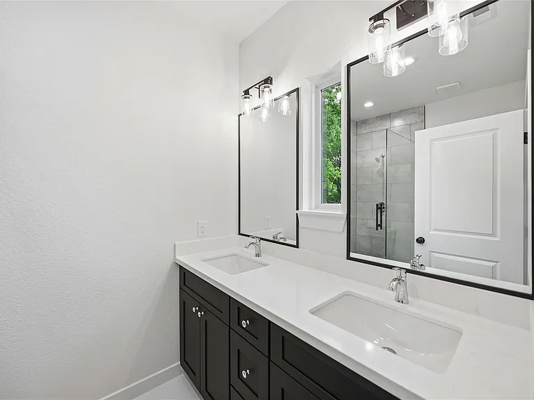 8412 Darien St #B — Photo 12