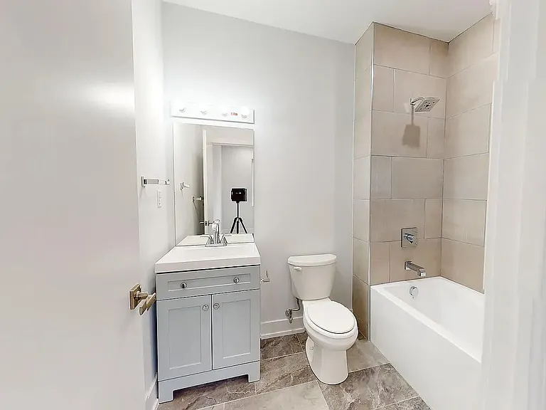1726 W Susquehanna Ave #A41 — Photo 12