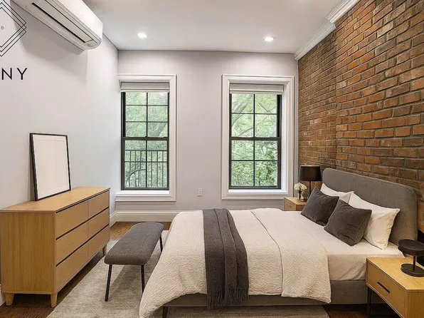 43 Columbia Place image 1 of 6