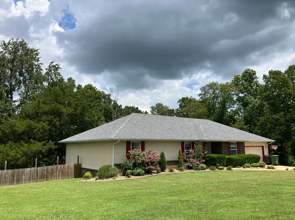 1503 Twin Lakes Dr, Rogers, AR 72756