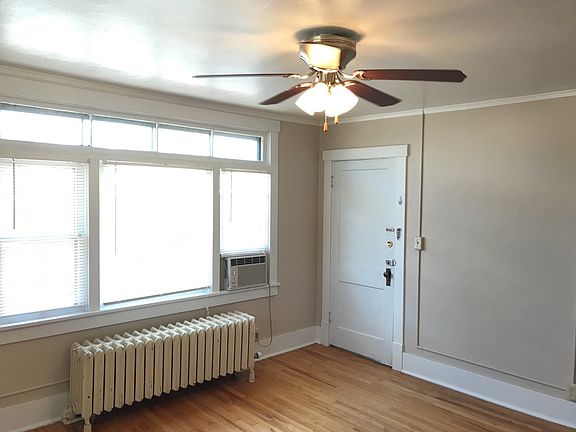 4th image of 711 2nd St #3